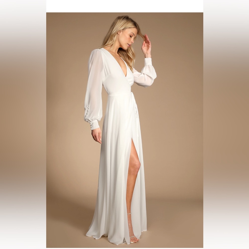 Lulu’s My Whole Heart White Long Sleeve Wrap Dress, Size Small, NEVER BEEN WORN